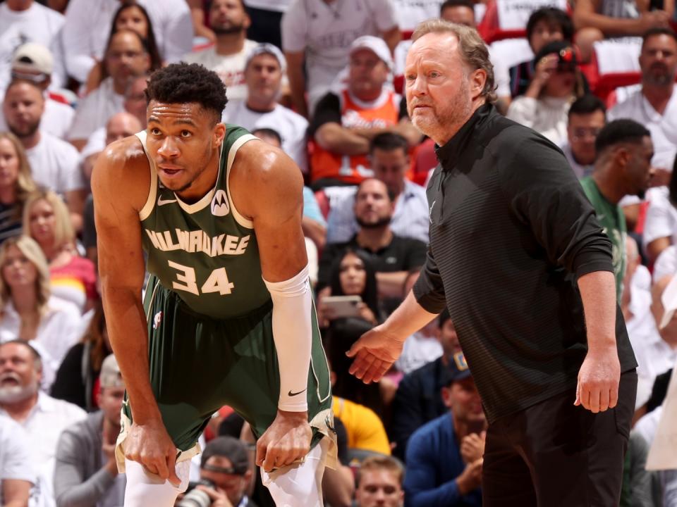 Kubet báo cáo Tại sao Bucks sa thải huấn luyện viên trưởng Mike Budenholzer