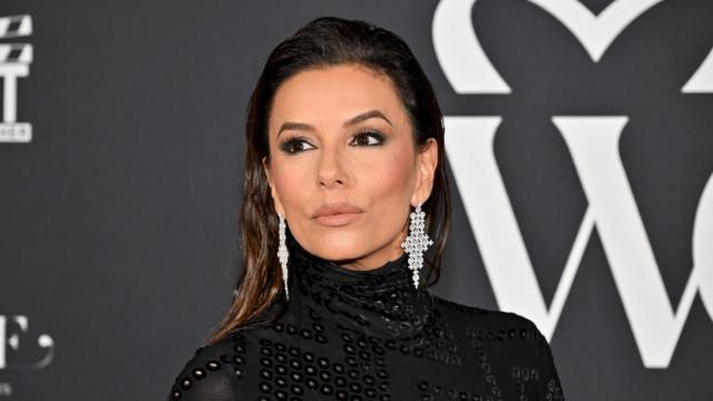 Kubet báo cáo Eva Longoria nói về những khó khăn của cô với tư cách là một